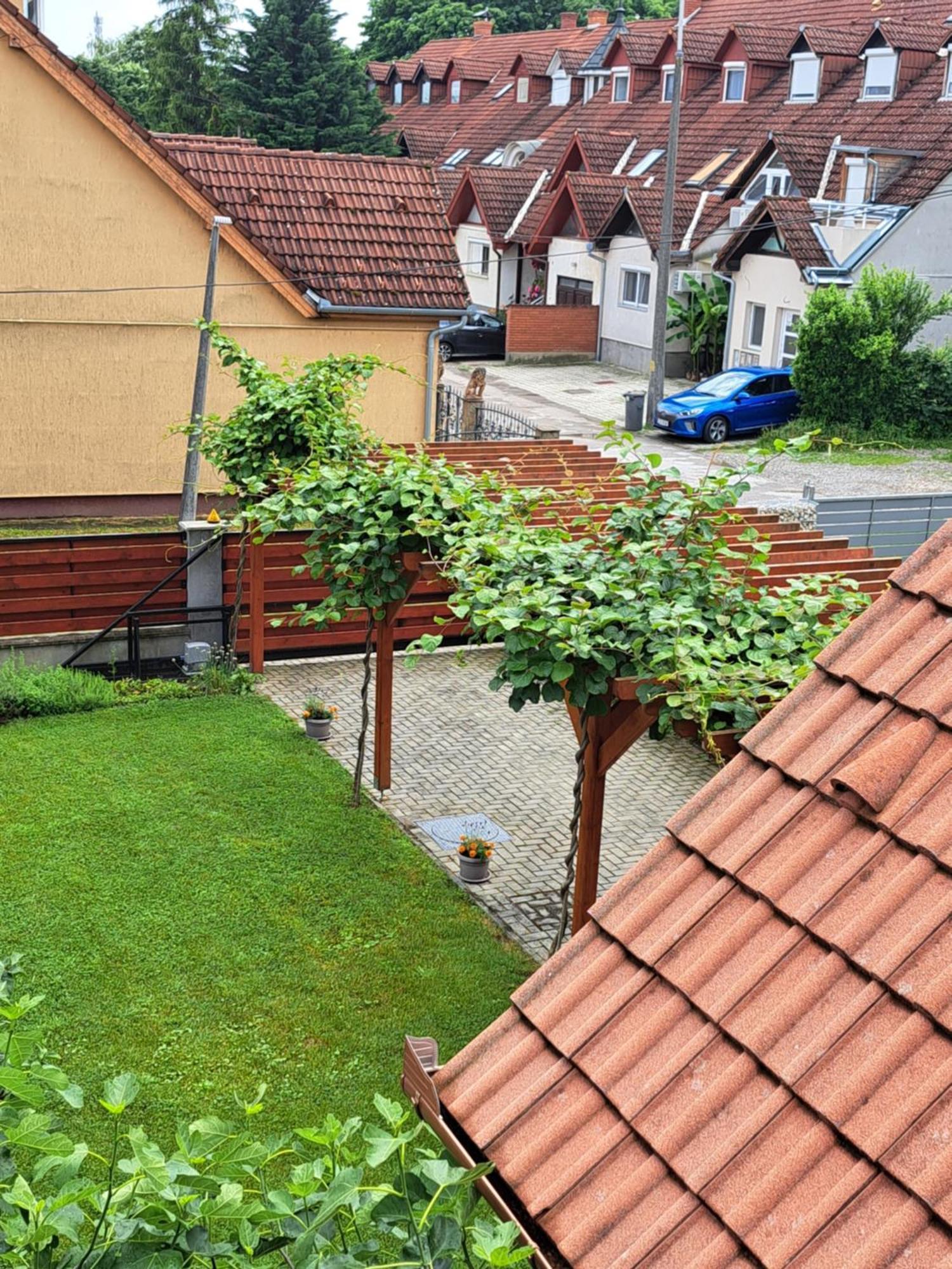 Emma Apartman ฮอร์กานี ห้อง รูปภาพ